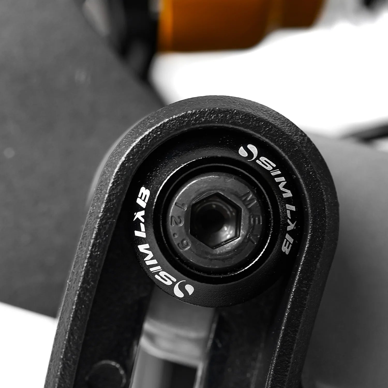Sim_Lab_XP1_Loadcell_Pedal_Set_black_washer_detail_view_GPerformance
