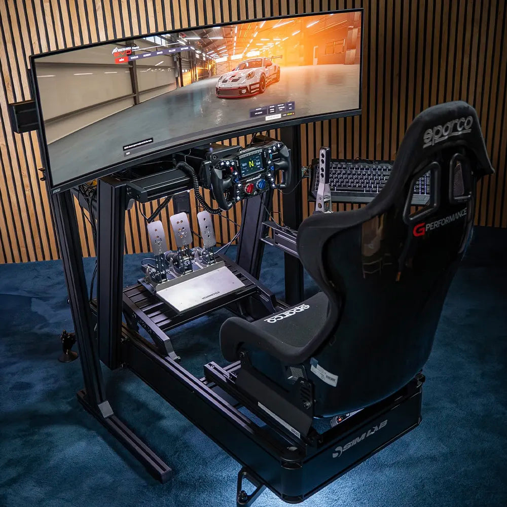 A studio rig for hardware reviews