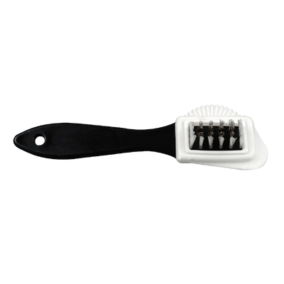 Cube Controls Suede Brush met messing borstelharen voor het reinigen van suède stuurwielen en het behouden van de zachte grip.