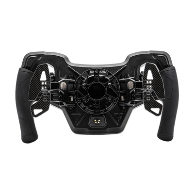 Sim racing volant Cube Controls Astra s čelní deskou z uhlíkových vláken a ergonomickými silikonovými gripy