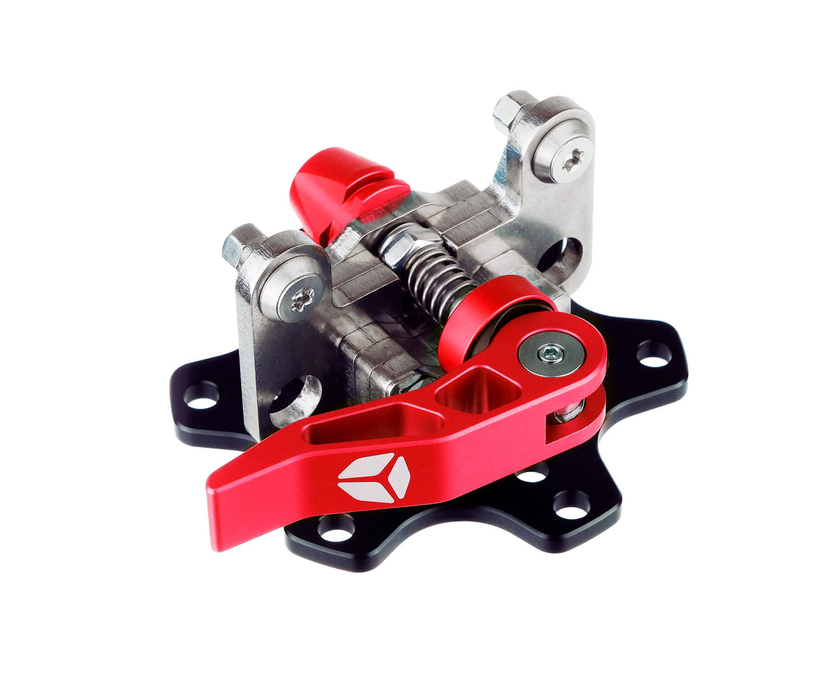Componentă Universal Quick Release (Base Side) cu manetă roșie, compatibilă cu diametre de 50mm sau 70mm, design robust și durabil.